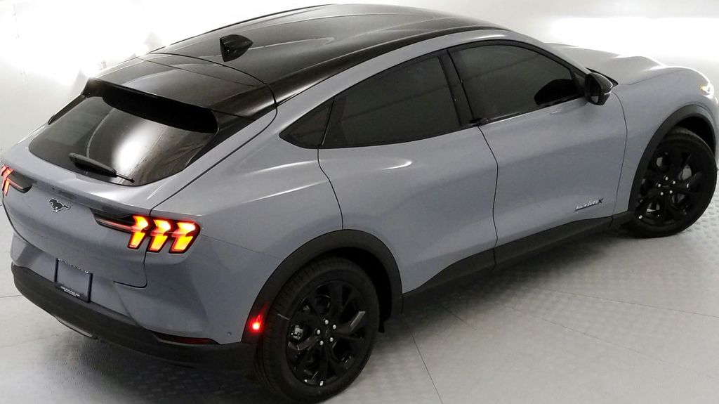 2024 Ford Mustang Mach-E Select photo 15