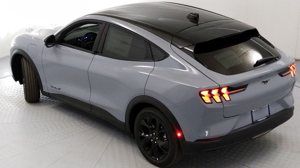 2024 Ford Mustang Mach-E Select photo 17