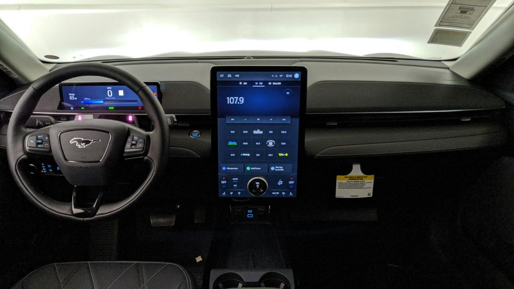 2024 Ford Mustang Mach-E Select photo 25