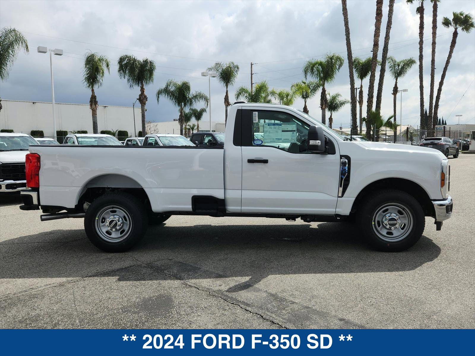 2024 Ford F-350 XL photo 9