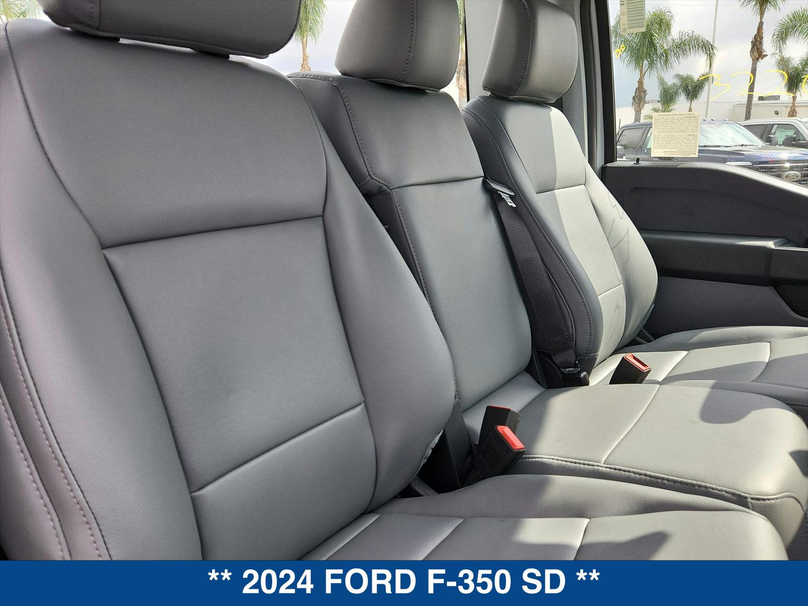 2024 Ford F-350 XL photo 21