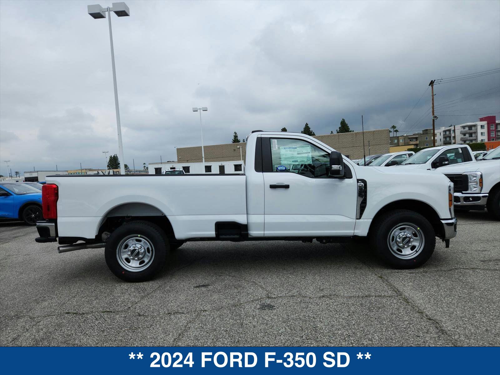 2024 Ford F-350 XL photo 9