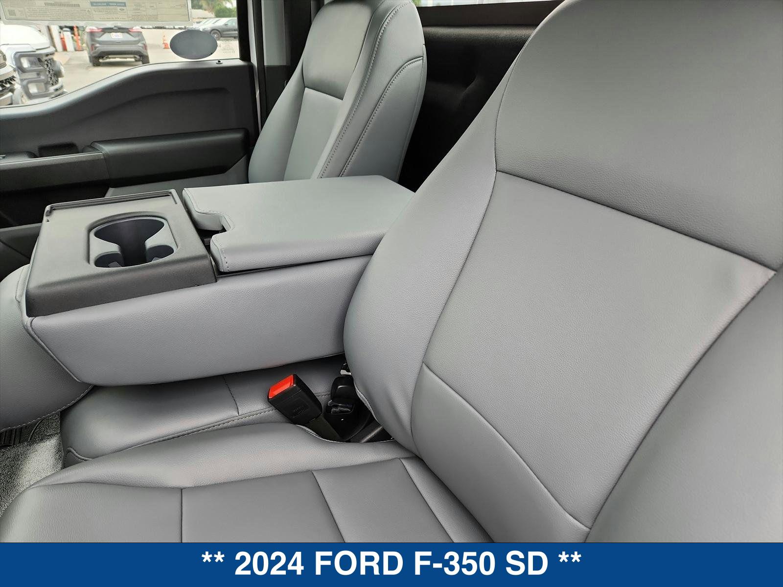 2024 Ford F-350 XL photo 13