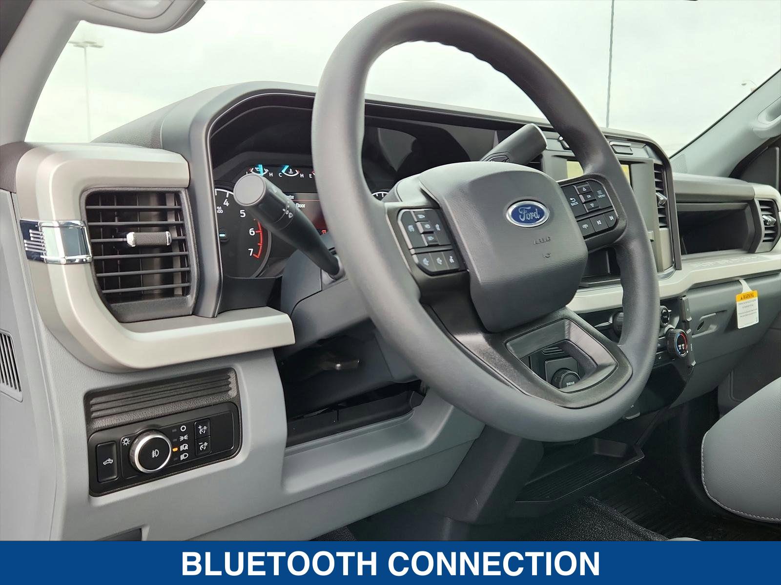2024 Ford F-350 XL photo 12