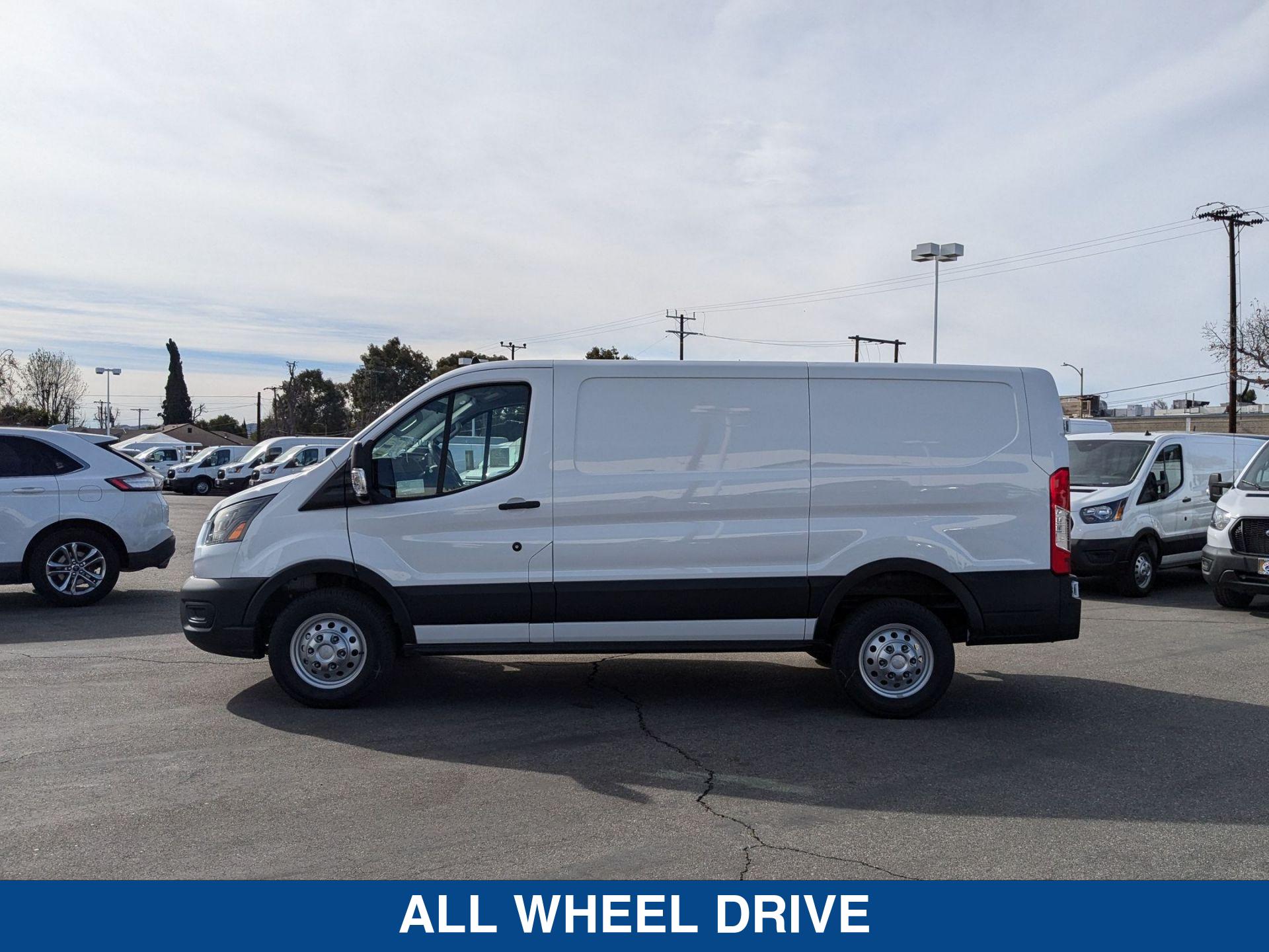 2024 Ford Transit photo 5