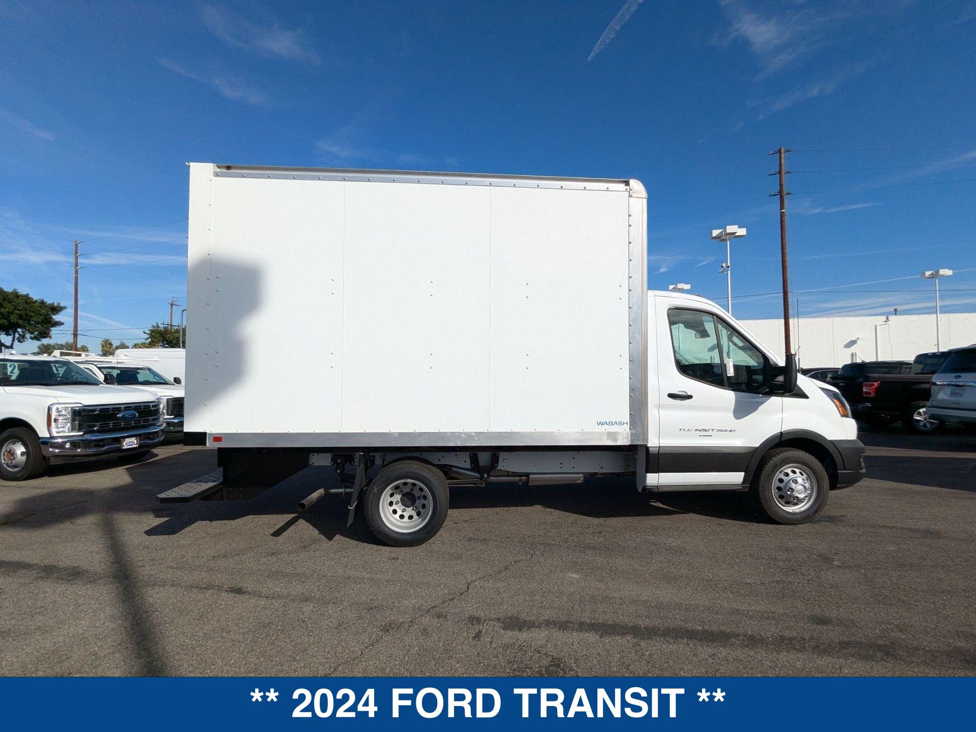 2024 Ford Transit photo 9
