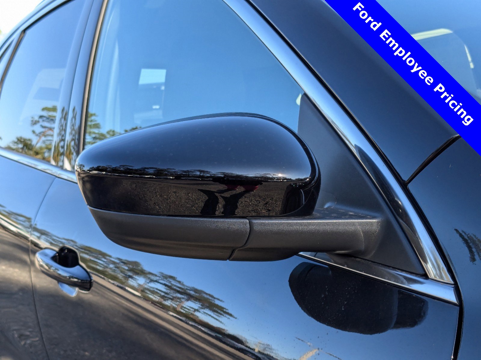 2025 Ford Escape Base photo 10