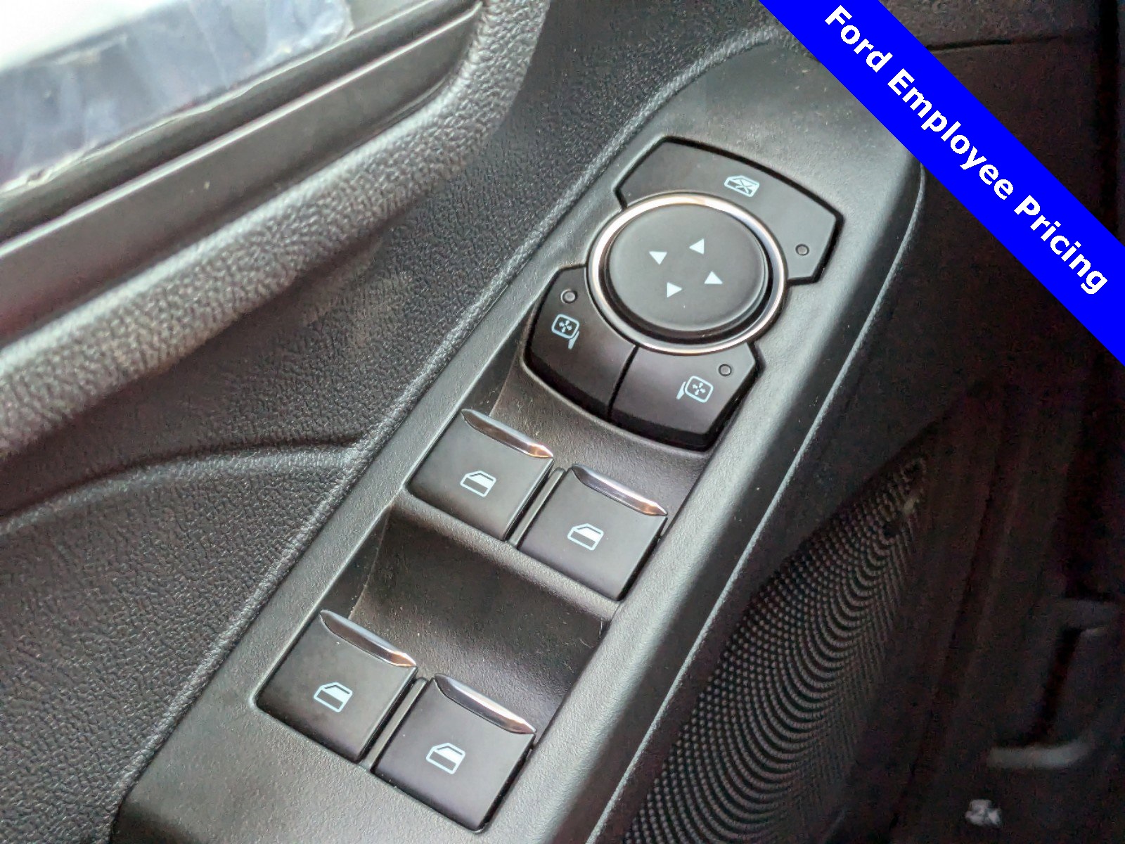 2025 Ford Escape Base photo 20