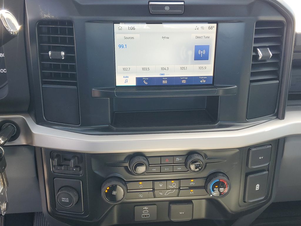 2025 Ford F-350 photo 23