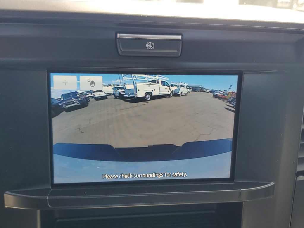 2025 Ford F-350 photo 24