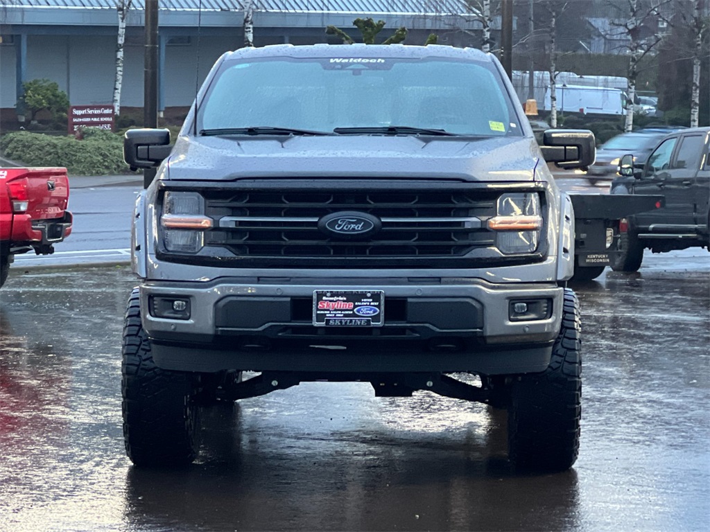 2024 Ford F-150 XLT photo 2
