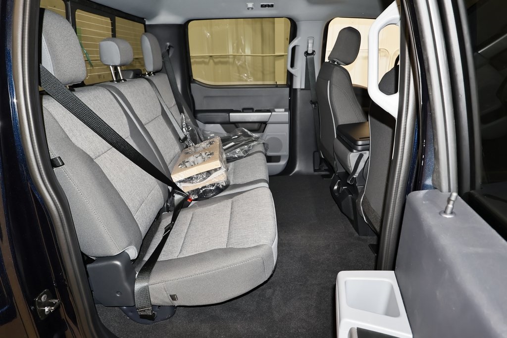 2025 Ford F-350 photo 12