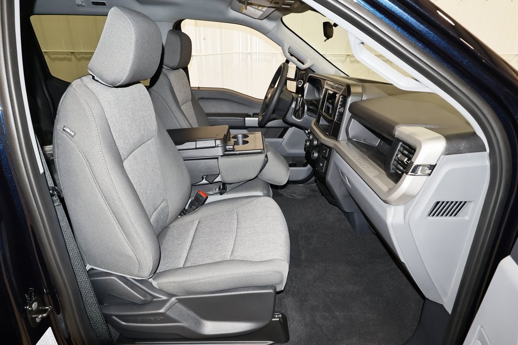 2025 Ford F-350 photo 13
