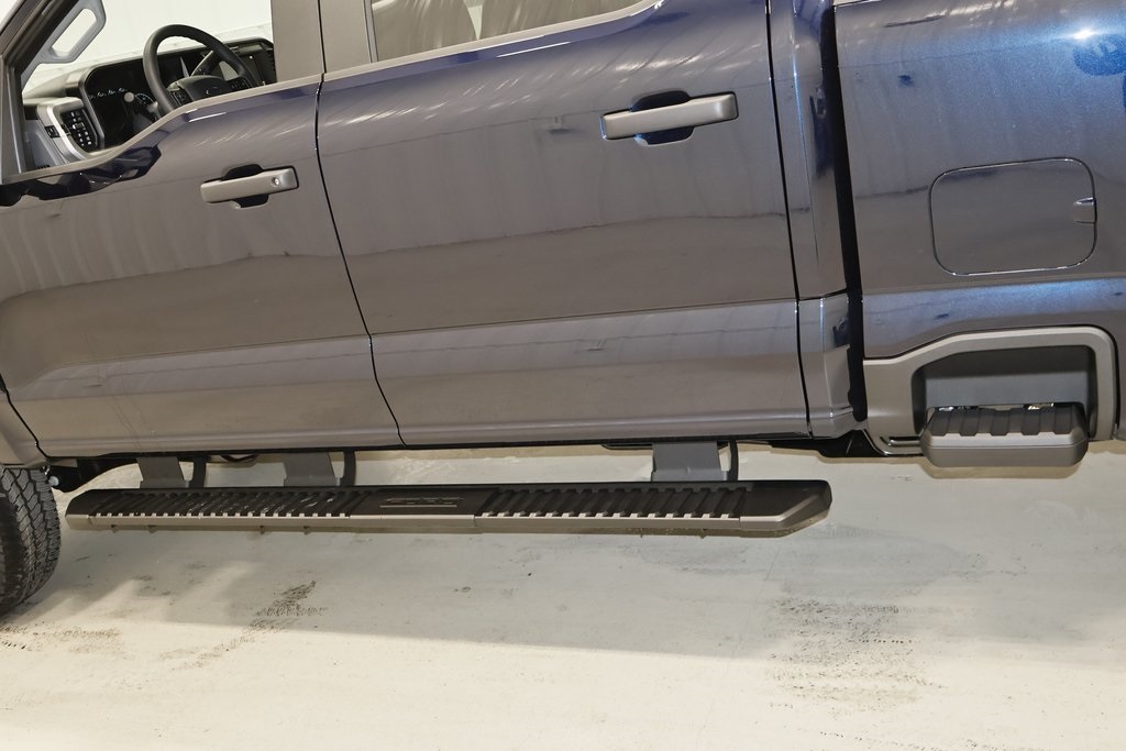 2025 Ford F-350 photo 27