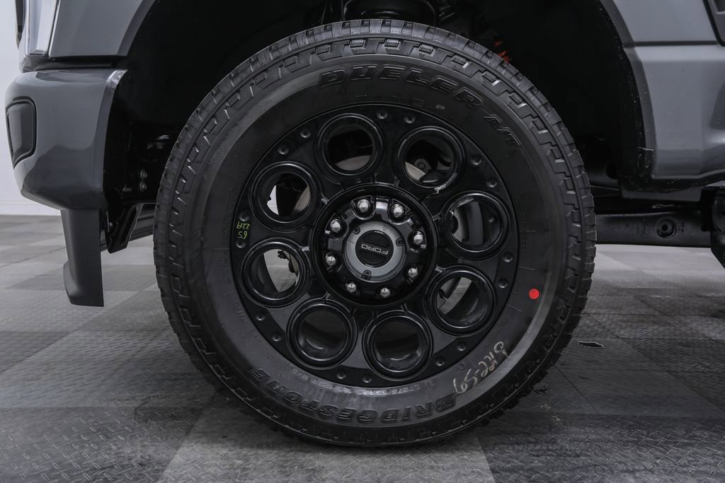 2025 Ford F-250 XLT photo 6