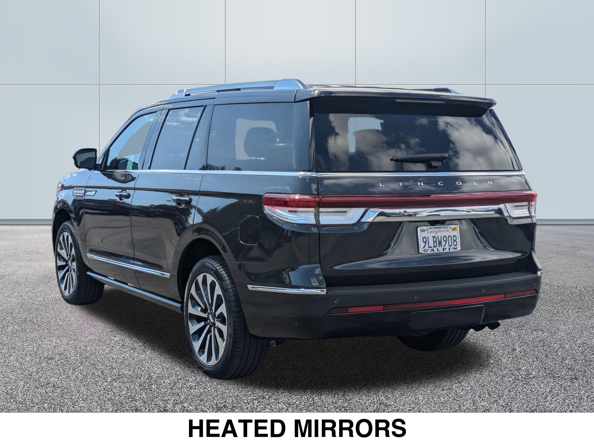 2024 Lincoln Navigator Reserve photo 2