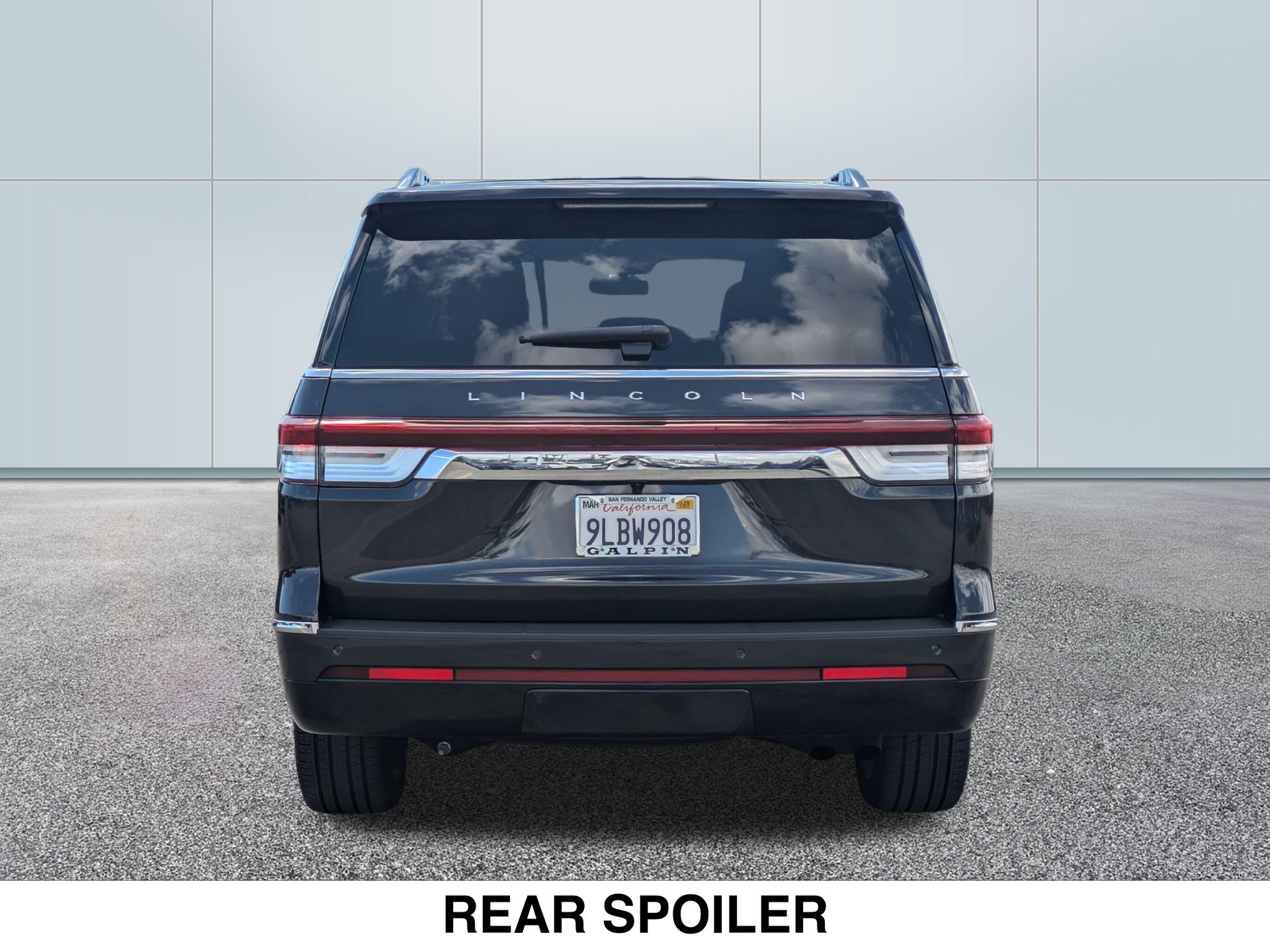 2024 Lincoln Navigator Reserve photo 3