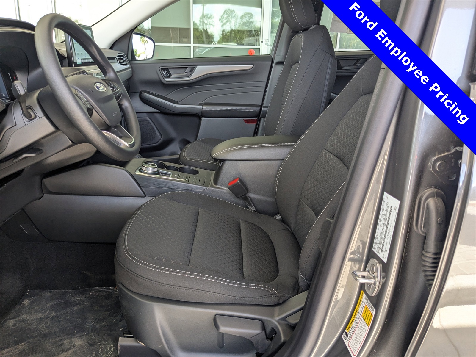2025 Ford Escape Active photo 2