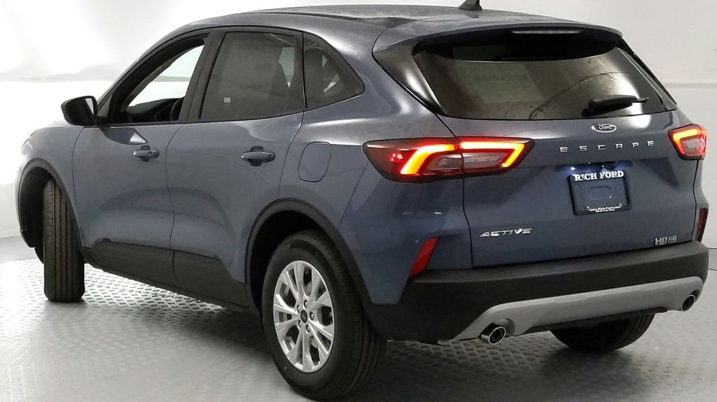2025 Ford Escape Active photo 5