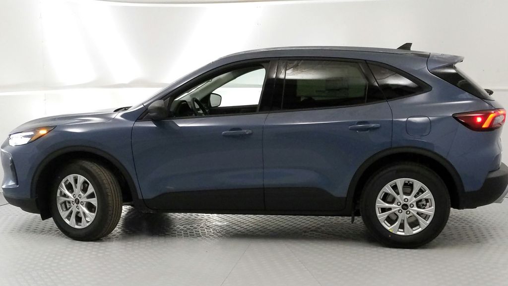 2025 Ford Escape Active photo 6