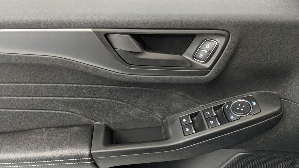 2025 Ford Escape Active photo 32