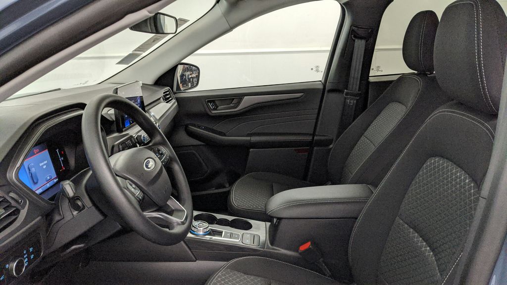 2025 Ford Escape Active photo 33