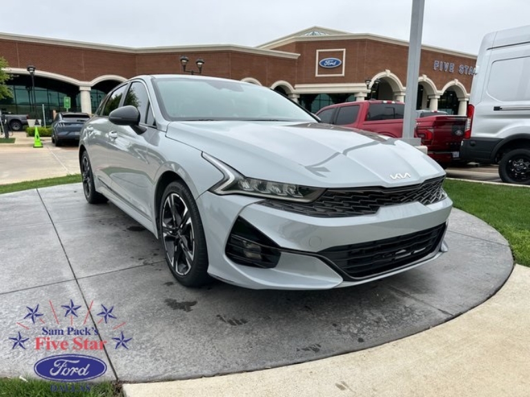 2022 Kia K5 GT-Line