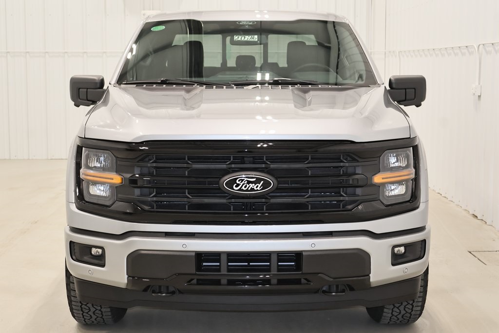 2025 Ford F-150 XLT photo 3