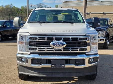 2024 Ford Super Duty F-350 DRW XL