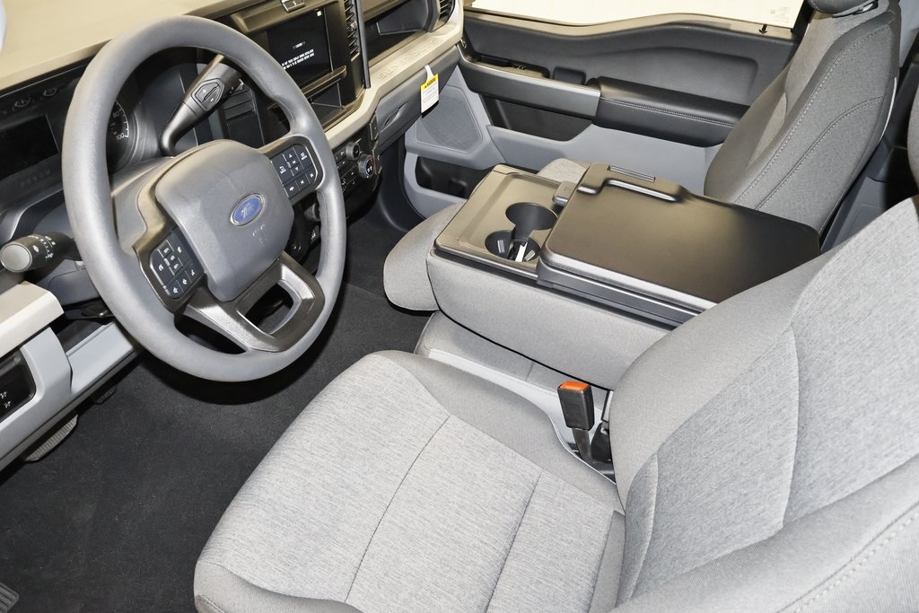 2025 Ford F-350 photo 22