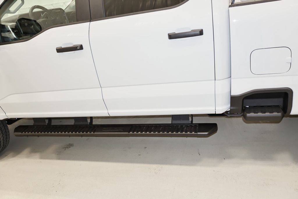 2025 Ford F-350 photo 27