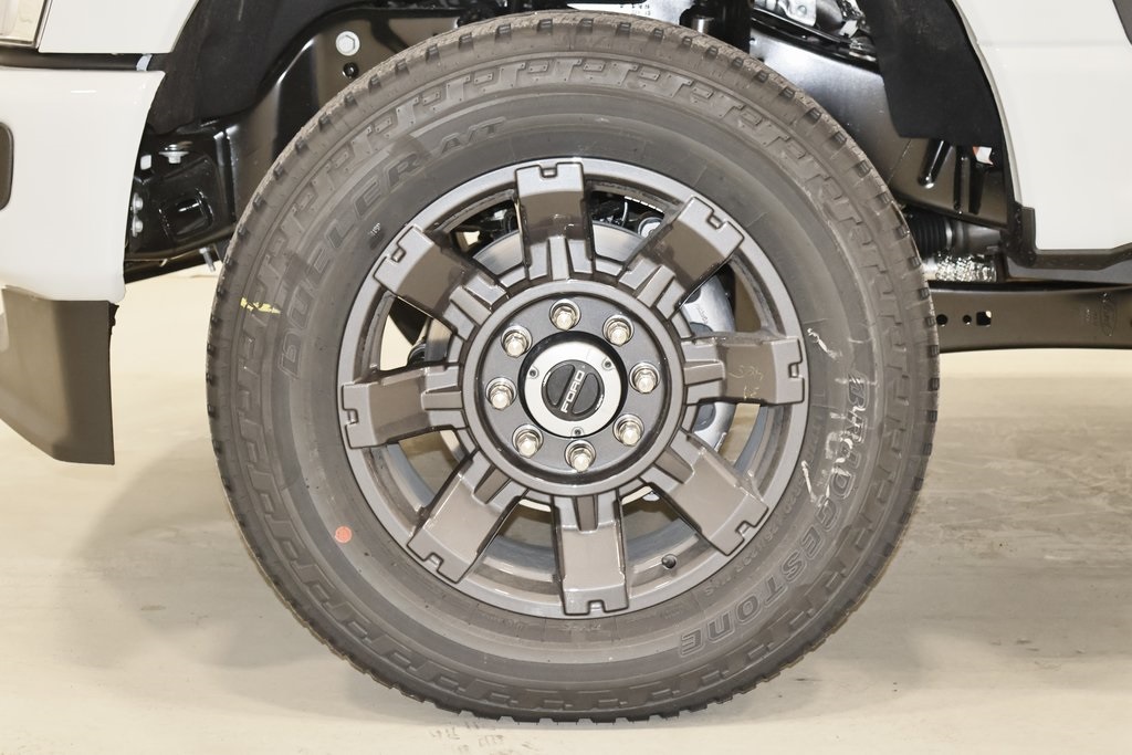 2025 Ford F-350 photo 29
