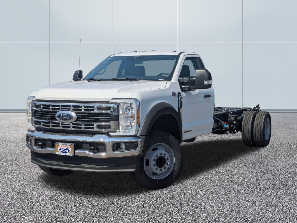 2024 Ford F-600 SD XLT