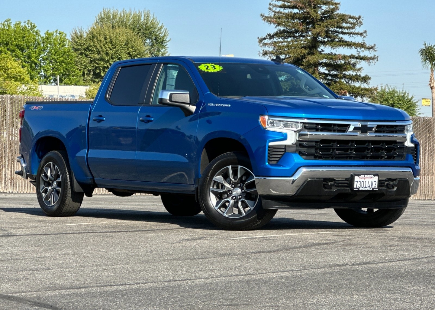 Used 2023 Chevrolet Silverado 1500 LT with VIN 1GCPDDEK9PZ119630 for sale in Bakersfield, CA