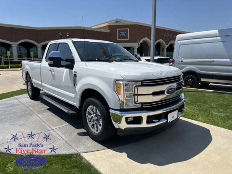 2017 Ford F-250SD LARIAT