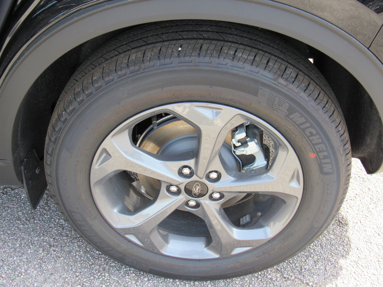 2025 Ford Escape ST-Line photo 6