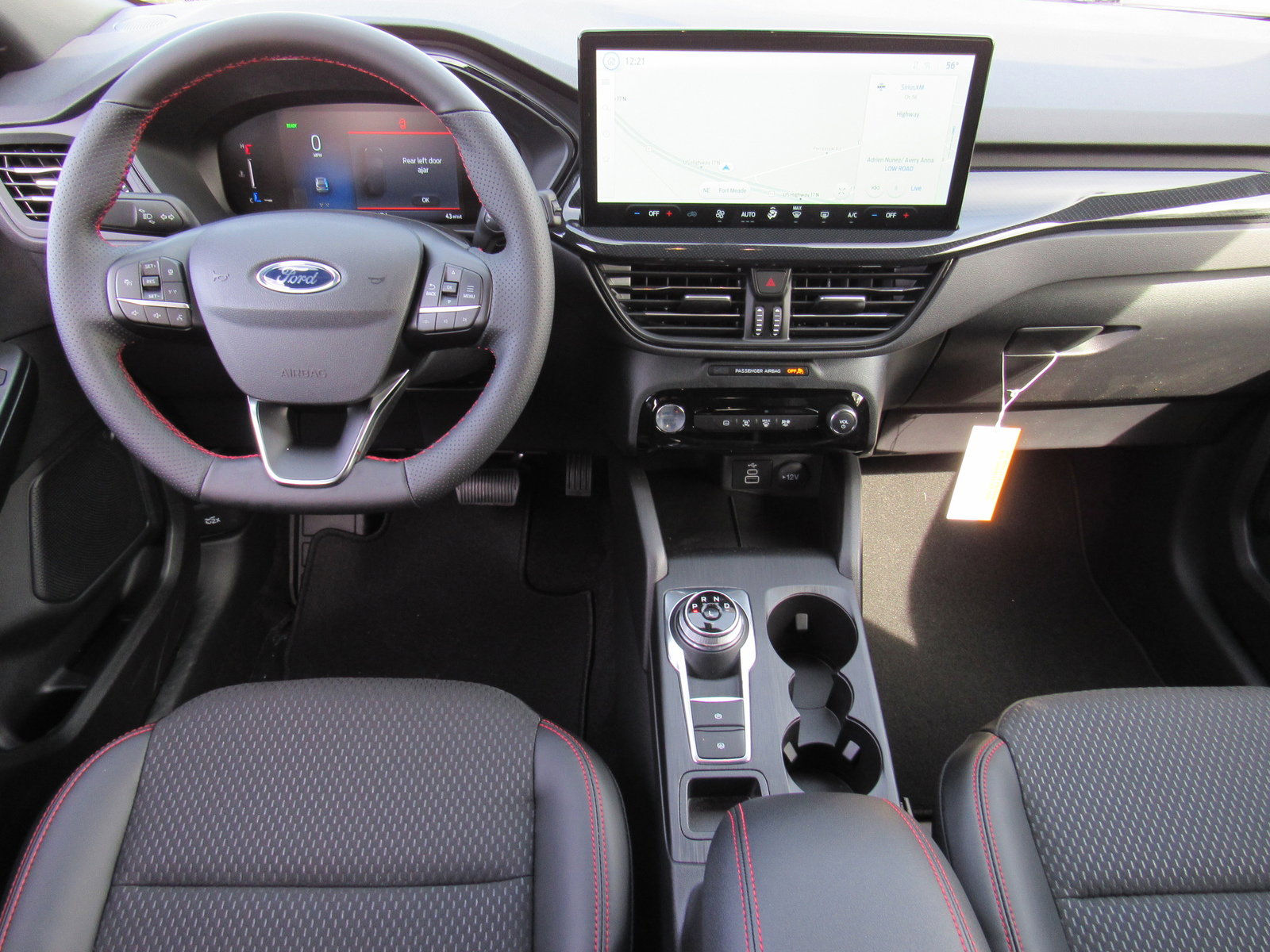 2025 Ford Escape ST-Line photo 8