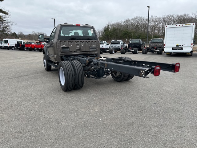 2023 Ford F-600 photo 5