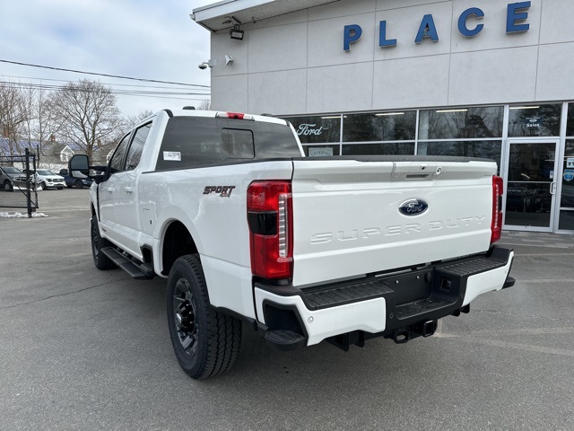 2024 Ford F-250 photo 5