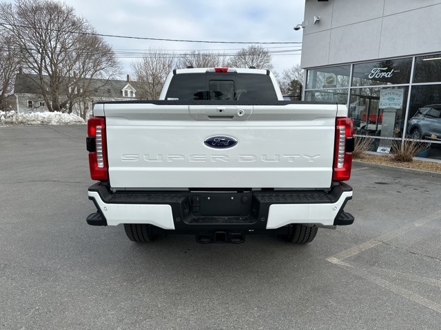 2024 Ford F-250 photo 6