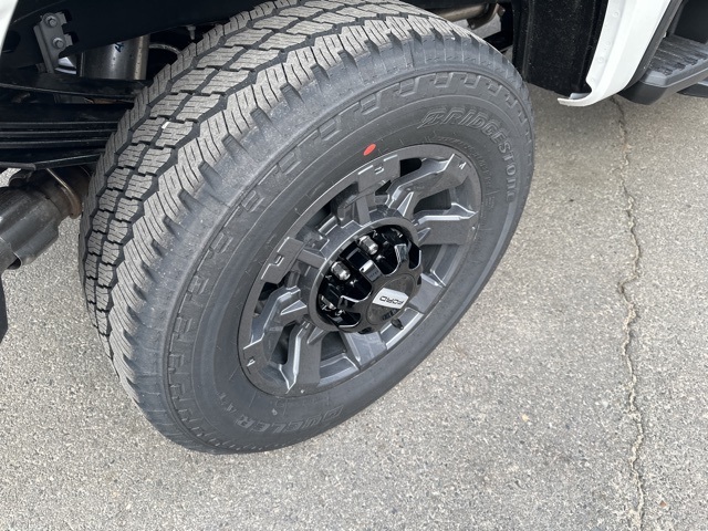 2024 Ford F-250 photo 11