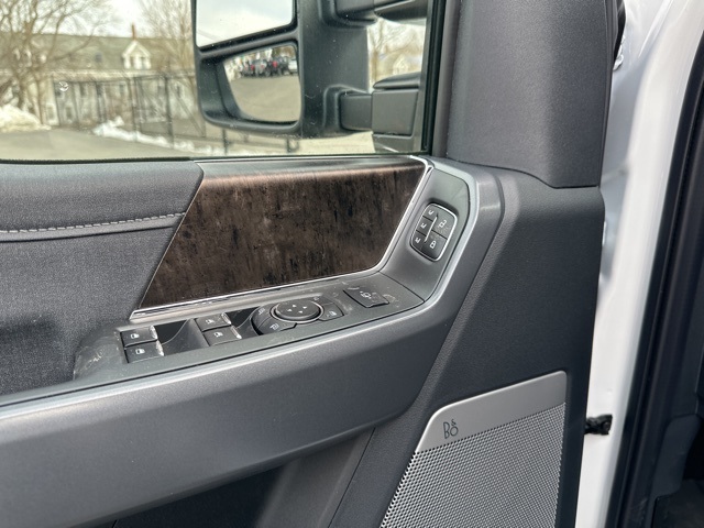2024 Ford F-250 photo 18