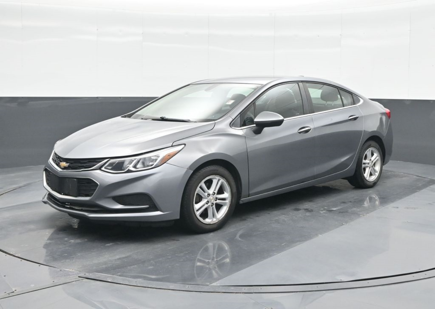 Certified 2018 Chevrolet Cruze LT with VIN 1G1BE5SM0J7215189 for sale in Houston, TX