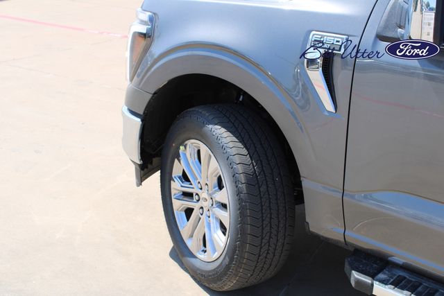 2025 Ford F-150 Lariat photo 5
