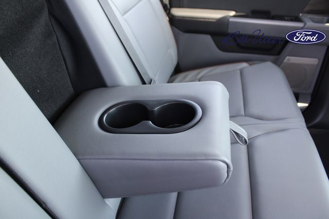 2025 Ford F-150 Lariat photo 12