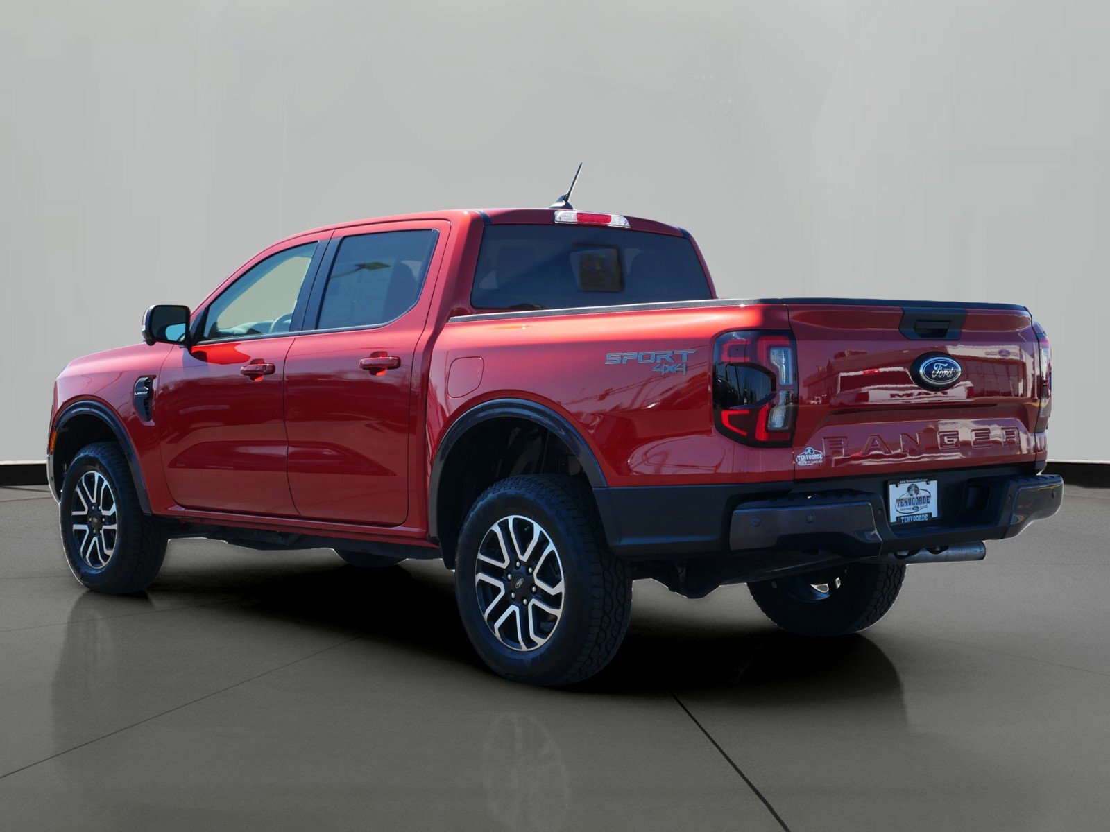 Used 2024 Ford Ranger Lariat with VIN 1FTER4KH5RLE01058 for sale in St. Cloud, Minnesota