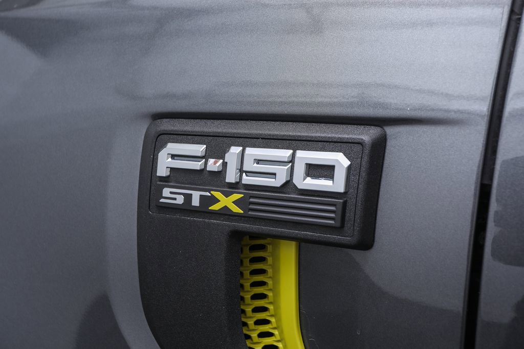 2025 Ford F-150 STX photo 2