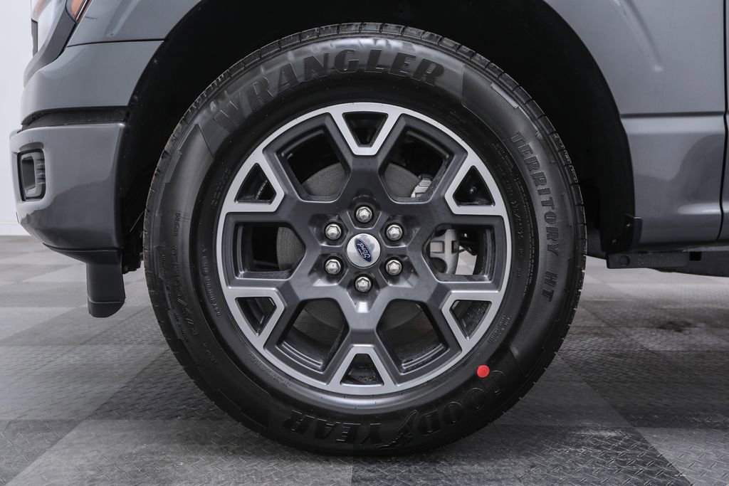 2025 Ford F-150 STX photo 3