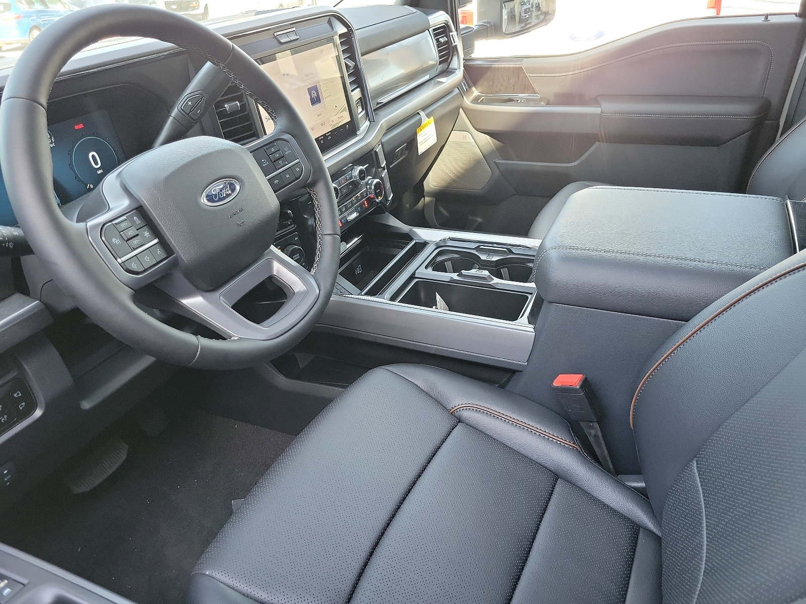 2025 Ford F-250 Lariat photo 2