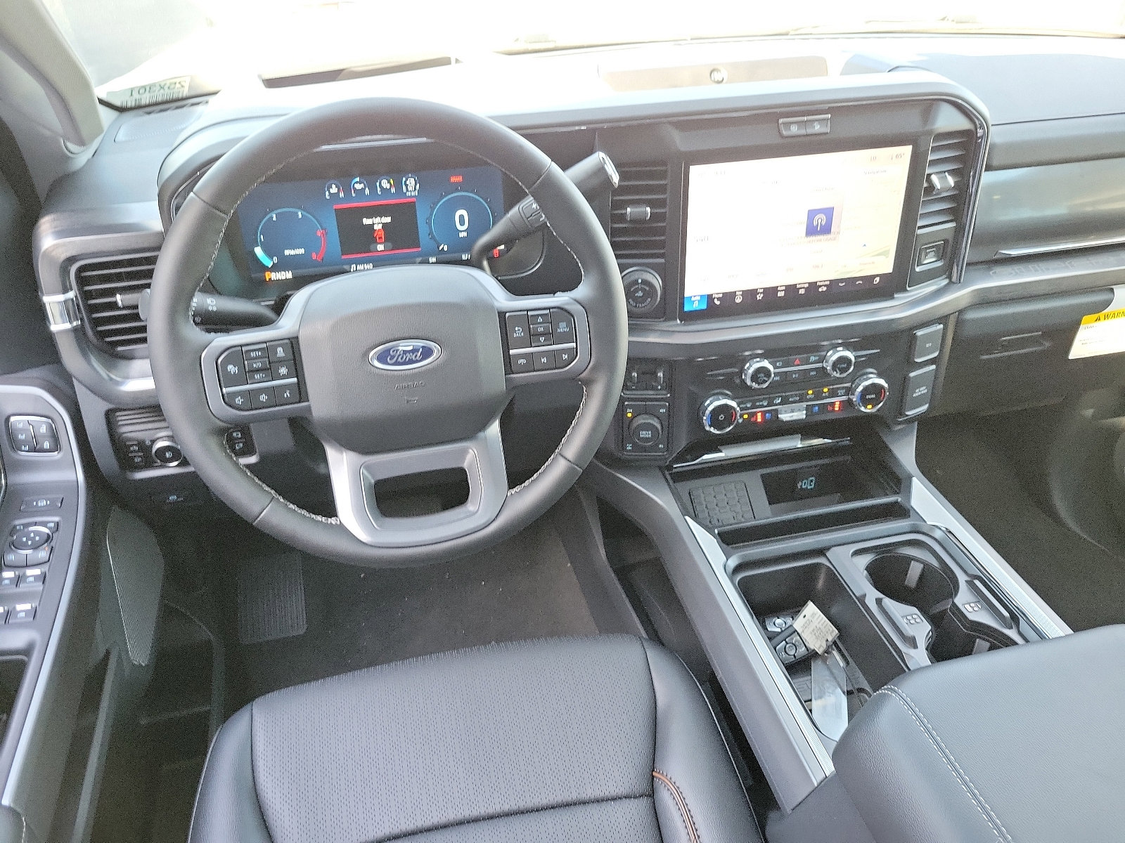 2025 Ford F-250 Lariat photo 3